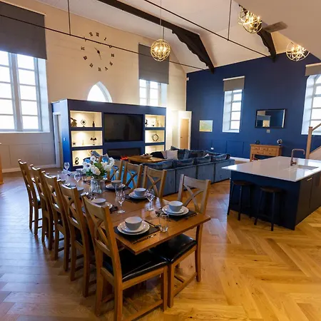 View, Ground Floor * Moorsholm